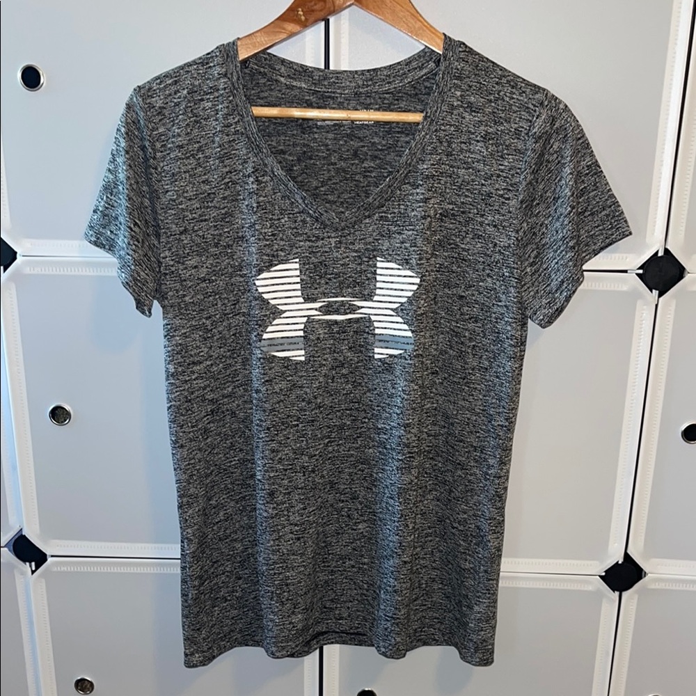 Under Armour Gray V-Neck Top